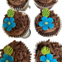flower cupcakes in Surrey